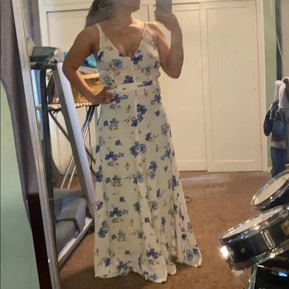 Reformation maxi dress size small - Picture 12 of 13